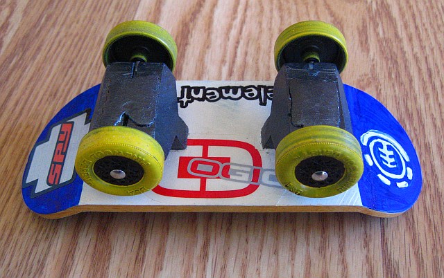 a skateboard PWD car--bottom view