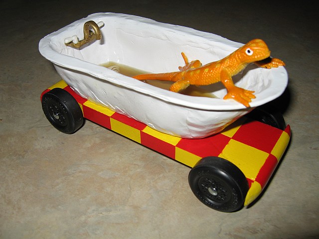 gecko tub PWD car